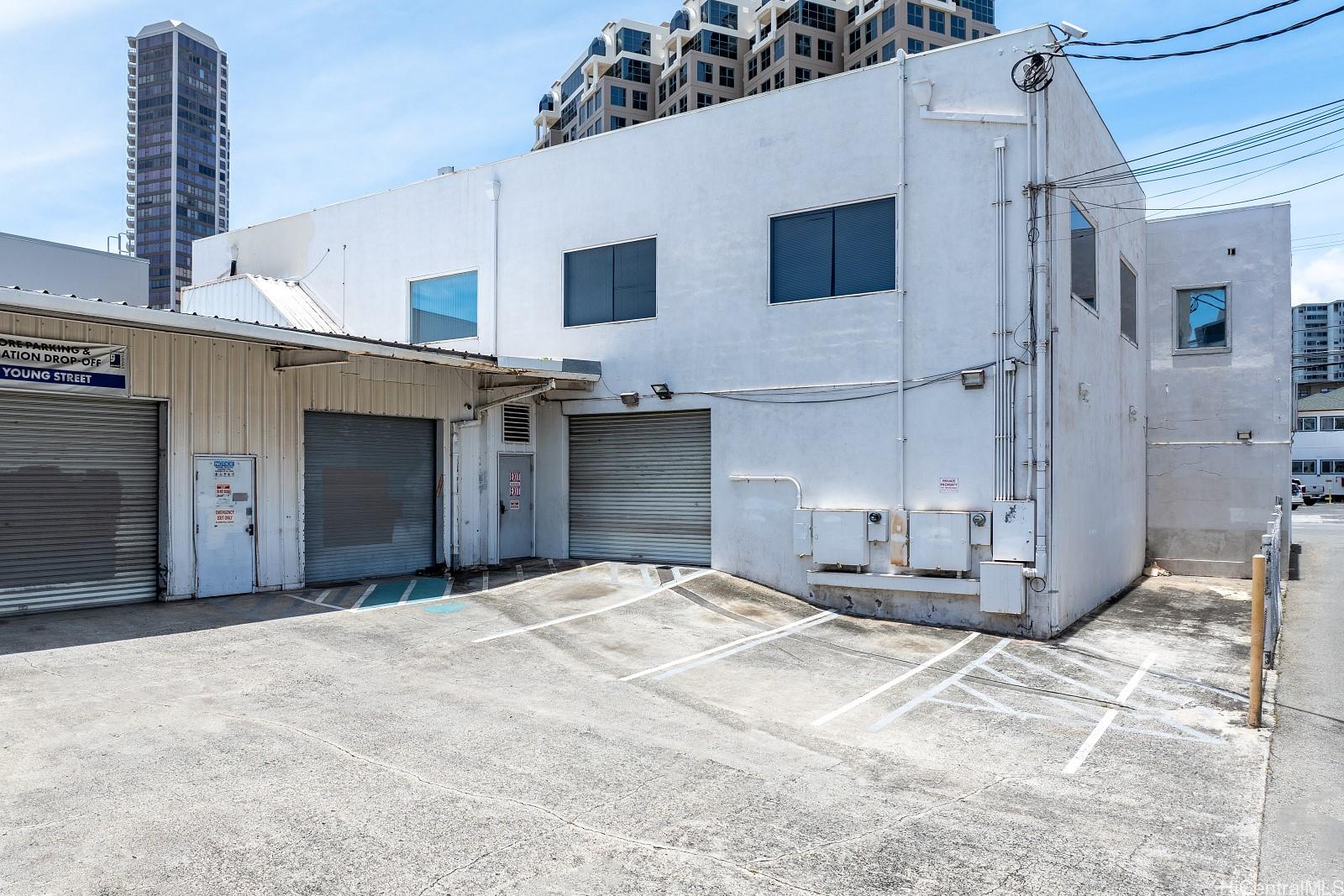 1079-1085 S Beretania St Honolulu Oahu commercial real estate photo5 of 18