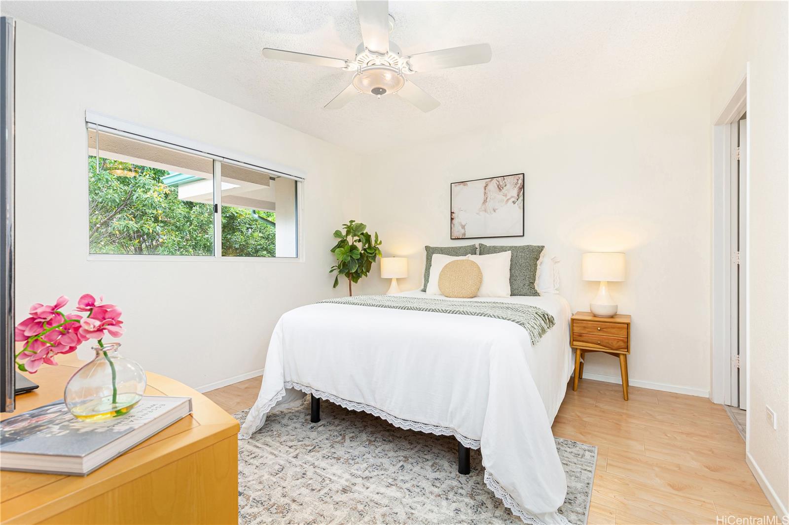 Country Club Village 2 condo # 406, Honolulu, Hawaii - photo 15 of 25