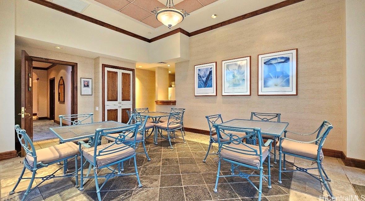 Queen Victoria Residences condo # 502, Honolulu, Hawaii - photo 21 of 25