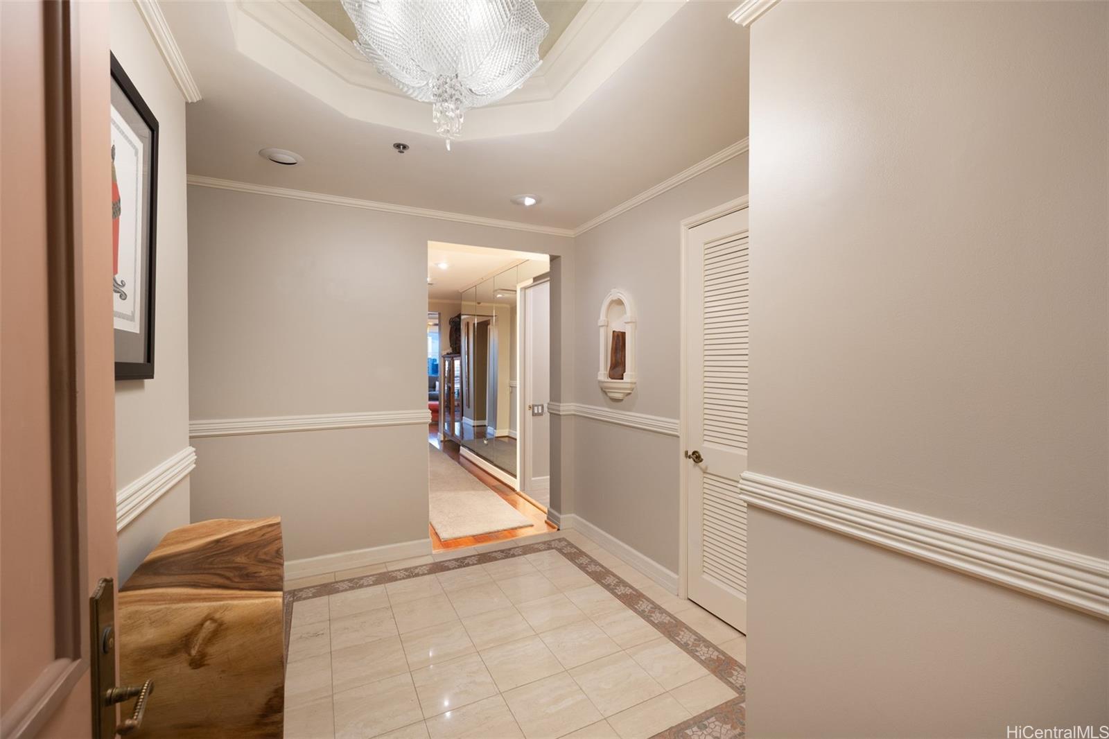 Queen Victoria Residences condo # PH 3, Honolulu, Hawaii - photo 17 of 22