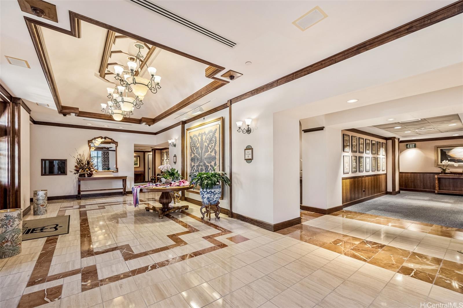 Queen Victoria Residences condo # PH 3, Honolulu, Hawaii - photo 18 of 22