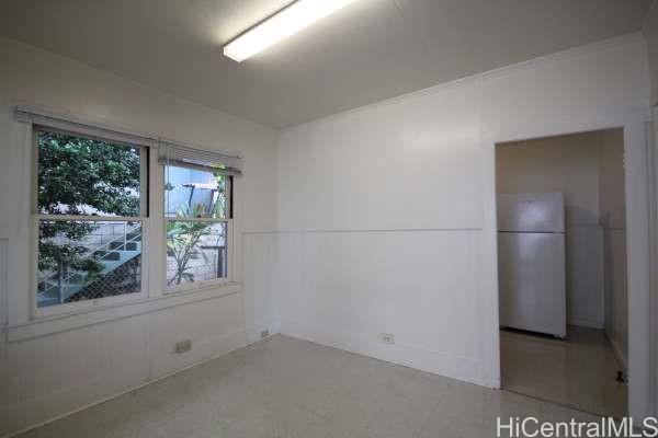 1084 Karratti Ln Honolulu - Rental - photo 2 of 10