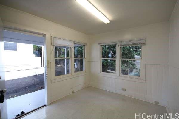 1084 Karratti Ln Honolulu - Rental - photo 3 of 10