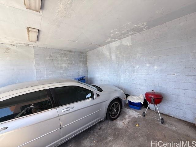 1087  Wiliki Drive Aliamanu, Honolulu home - photo 22 of 25