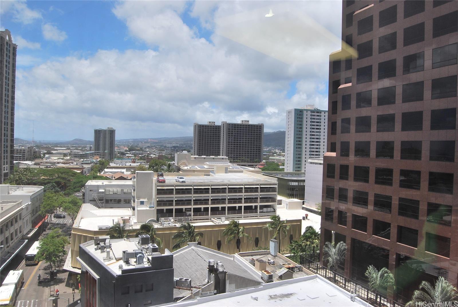 1088 Bishop St Honolulu - Rental - photo 9 of 10