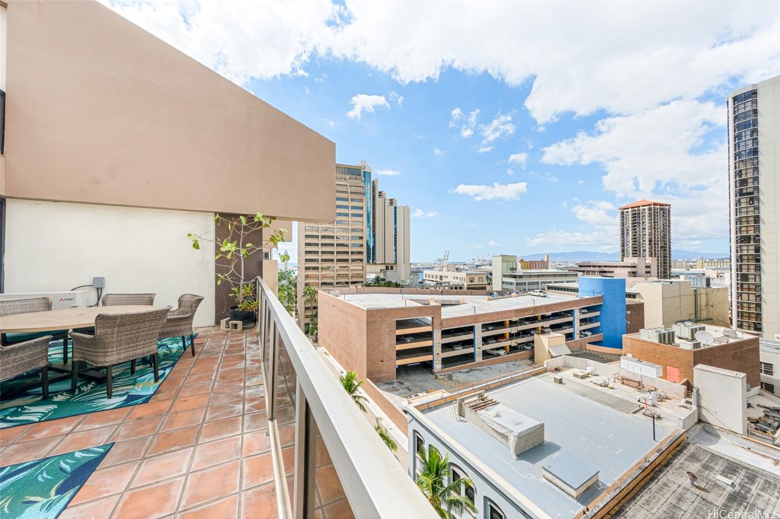 Executive Centre condo # 1118, Honolulu, Hawaii - photo 13 of 25