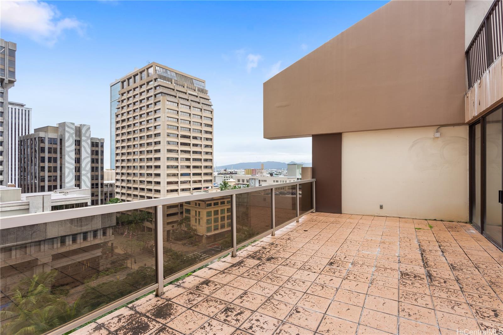 Executive Centre condo # 1126, Honolulu, Hawaii - photo 16 of 22