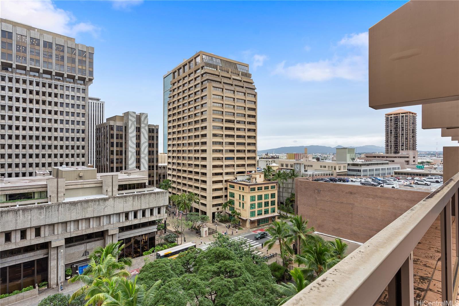 Executive Centre condo # 1126, Honolulu, Hawaii - photo 17 of 22