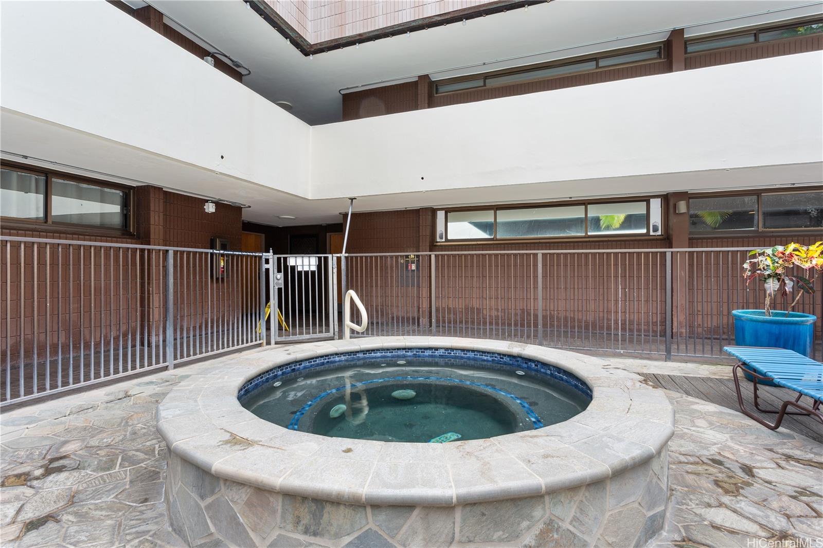 Executive Centre condo # 1126, Honolulu, Hawaii - photo 20 of 22