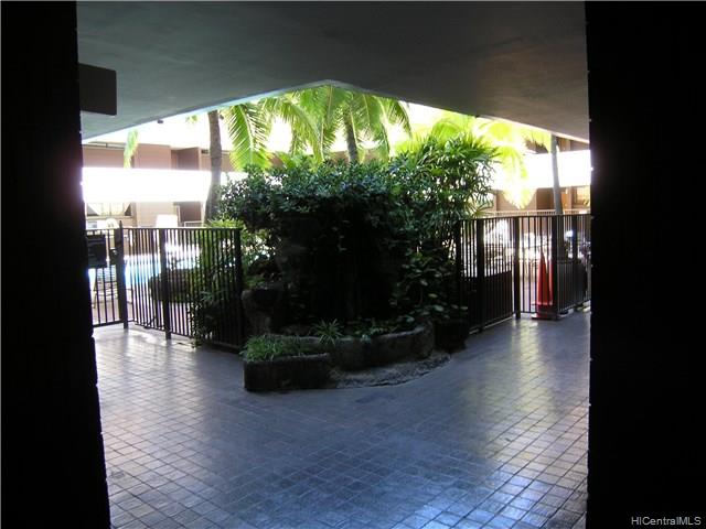 Executive Centre condo # 1206, Honolulu, Hawaii - photo 5 of 6