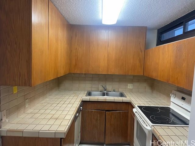 Executive Centre condo # 1213, Honolulu, Hawaii - photo 8 of 22