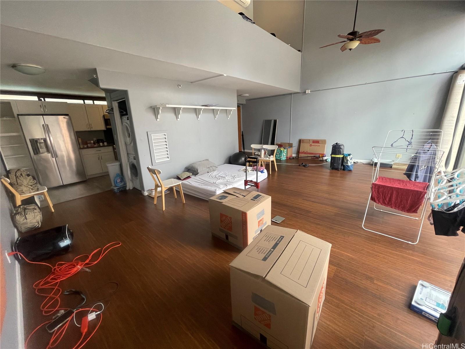 1088 Bishop Street Honolulu - Rental - photo 3 of 5