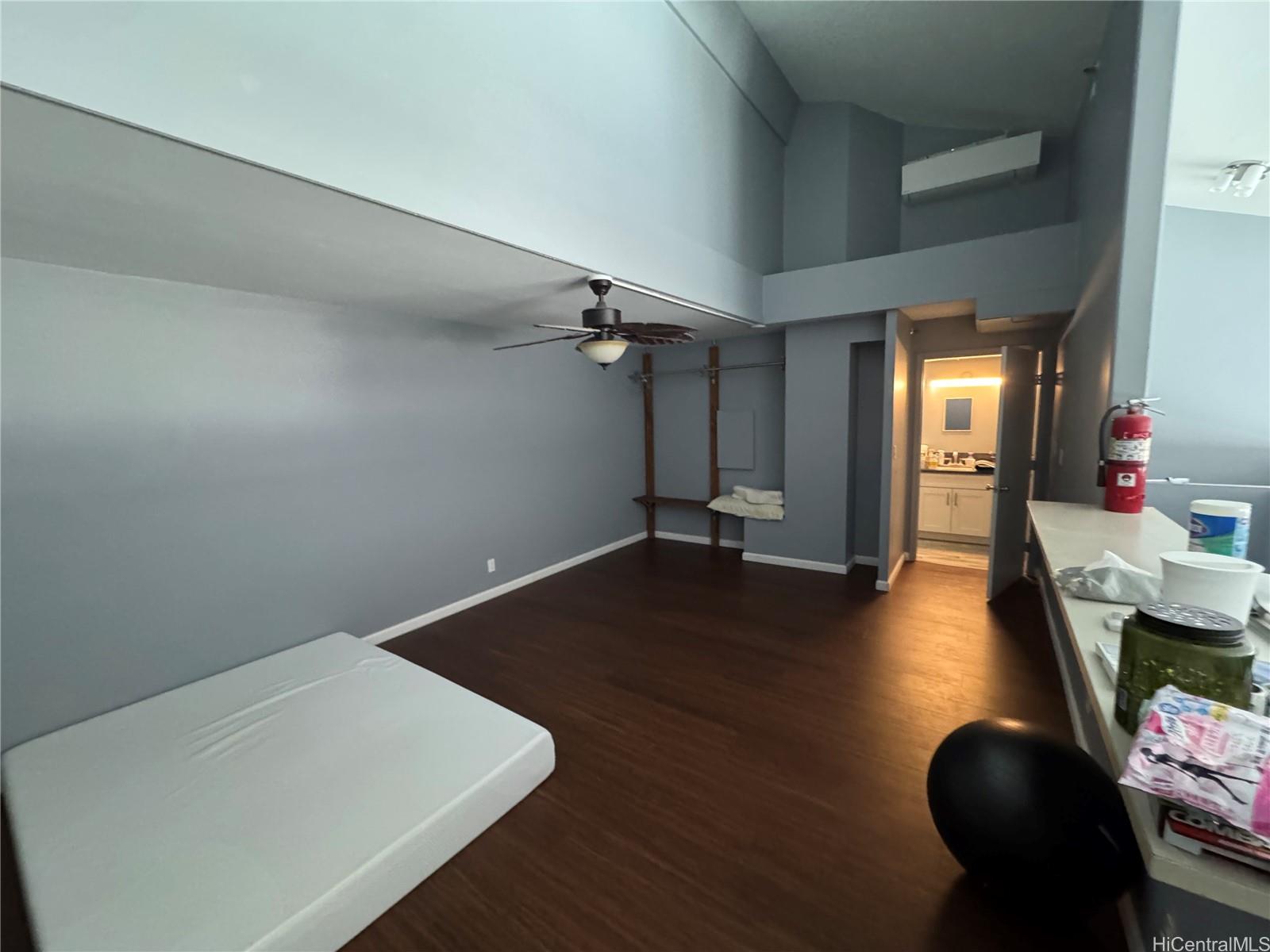 1088 Bishop Street Honolulu - Rental - photo 3 of 19