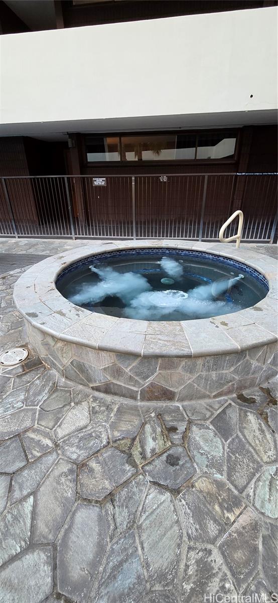 Executive Centre condo # 1404, Honolulu, Hawaii - photo 12 of 17