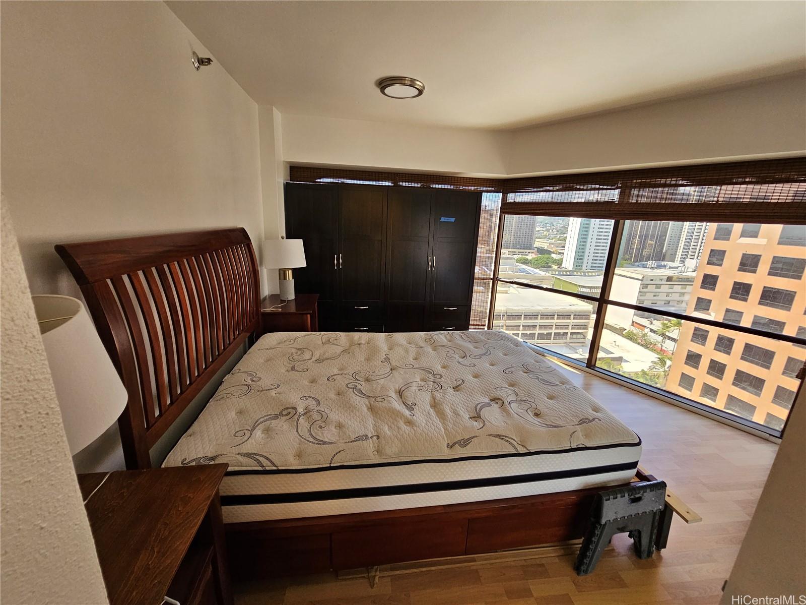 1088 Bishop St Honolulu - Rental - photo 8 of 12