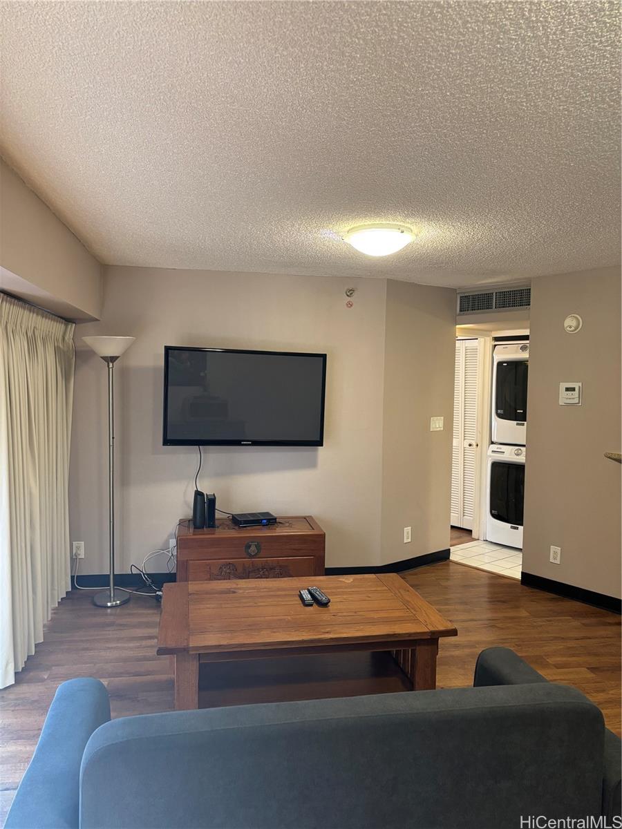 Executive Centre condo # 1607, Honolulu, Hawaii - photo 10 of 10