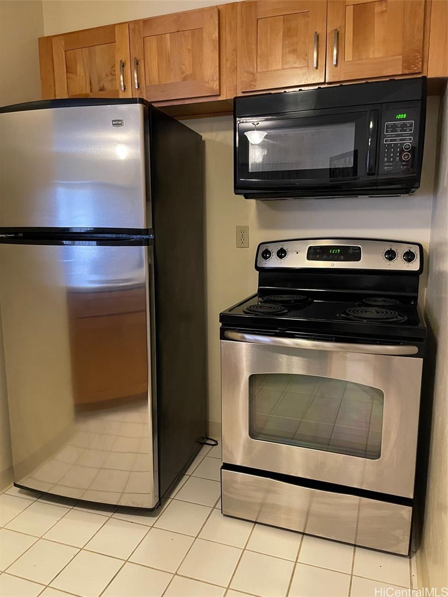 Executive Centre condo # 1611, Honolulu, Hawaii - photo 2 of 25