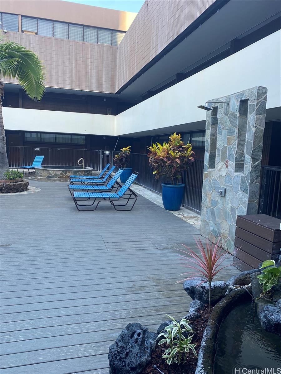 Executive Centre condo # 1611, Honolulu, Hawaii - photo 21 of 25