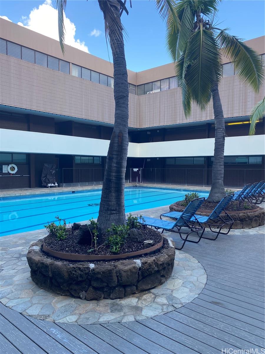 Executive Centre condo # 1611, Honolulu, Hawaii - photo 22 of 25