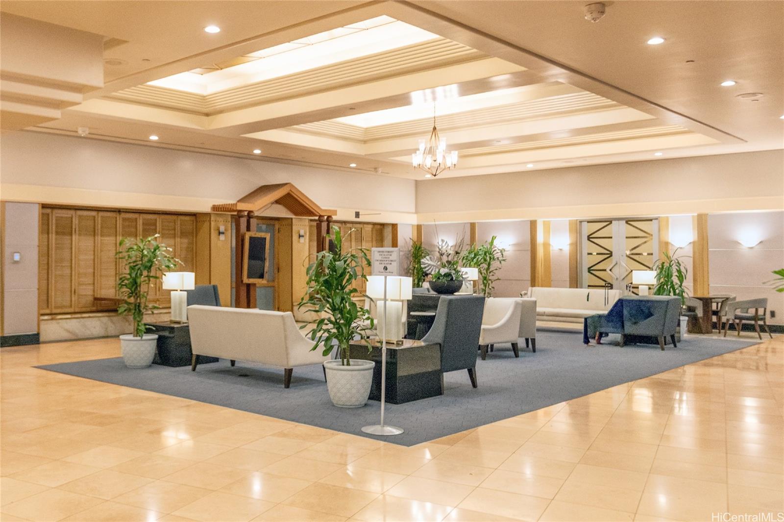 Executive Centre condo # 2001, Honolulu, Hawaii - photo 10 of 17