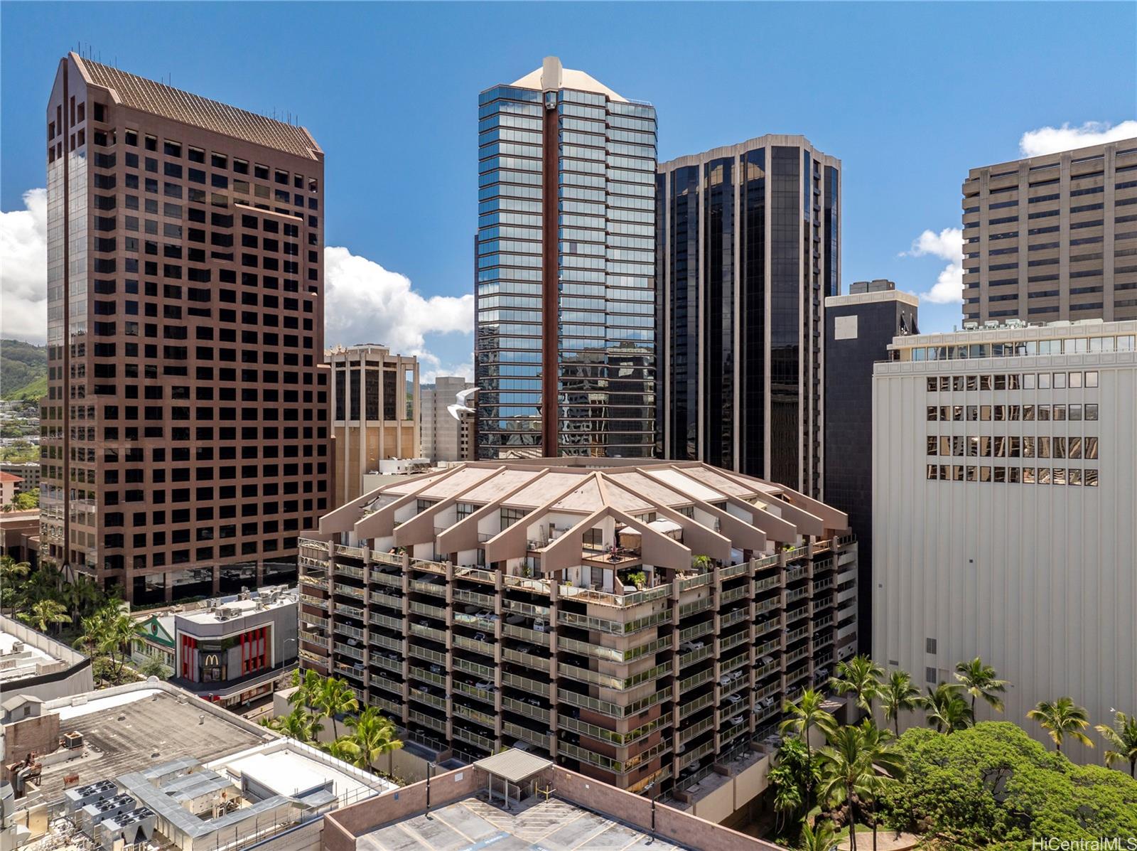 Executive Centre condo # 2008, Honolulu, Hawaii - photo 16 of 19