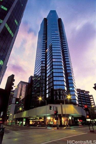 Executive Centre condo # 203, Honolulu, Hawaii - photo 2 of 25