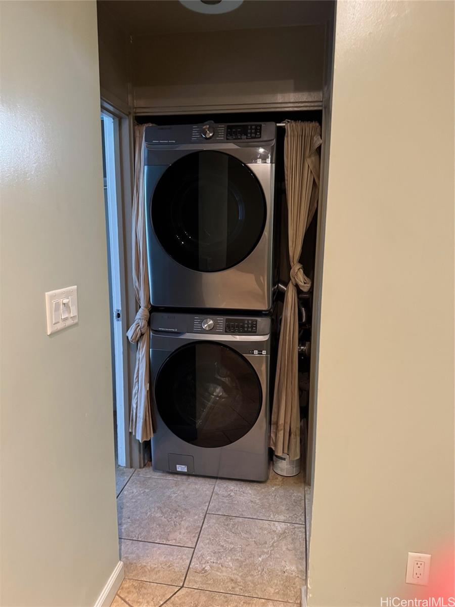 Executive Centre condo # 203, Honolulu, Hawaii - photo 24 of 25