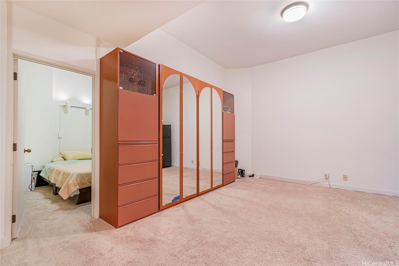 1088 Bishop Street Honolulu Oahu commercial real estate photo8 of 25