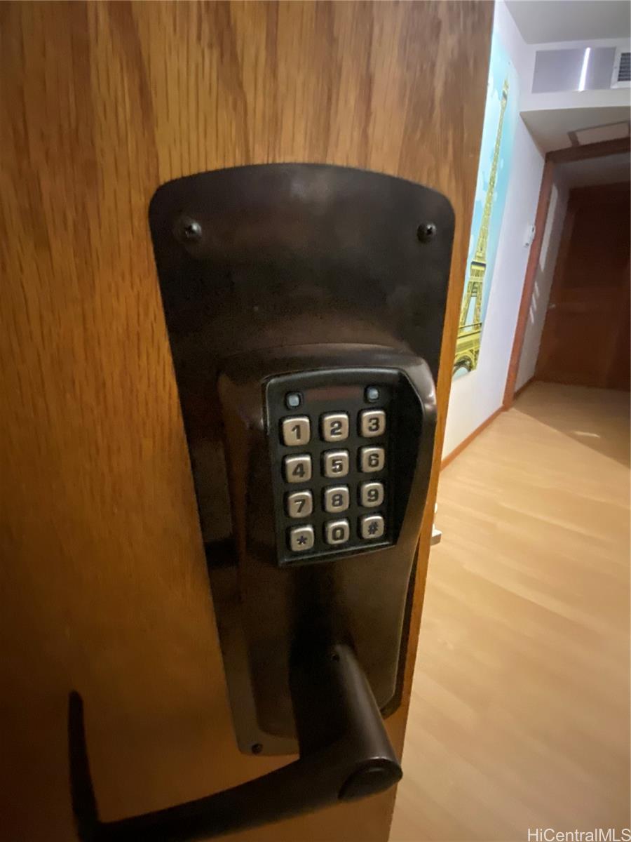 Executive Centre condo # 2206, Honolulu, Hawaii - photo 3 of 14