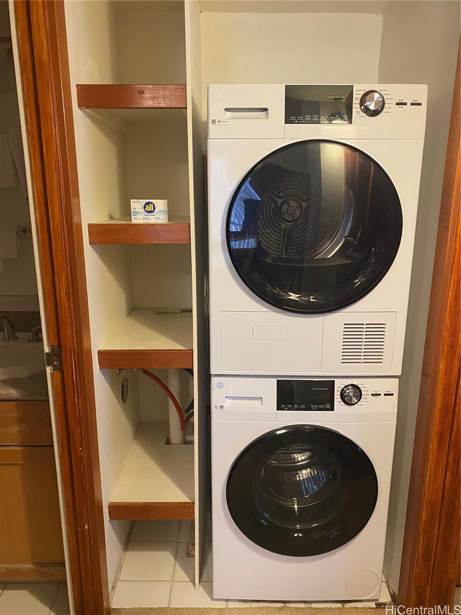 Executive Centre condo # 2206, Honolulu, Hawaii - photo 7 of 14