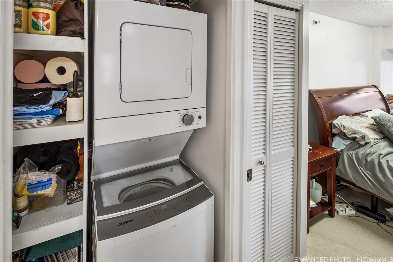 Executive Centre condo # 2210, Honolulu, Hawaii - photo 7 of 13