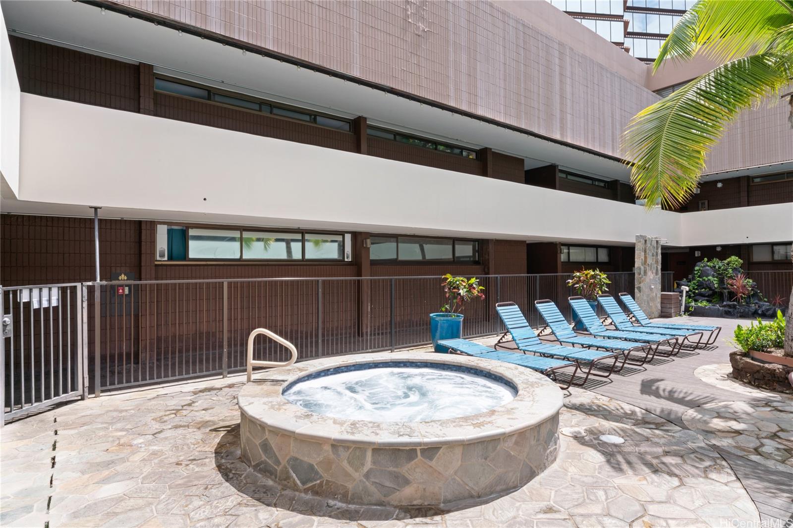 Executive Centre condo # 2603, Honolulu, Hawaii - photo 16 of 17