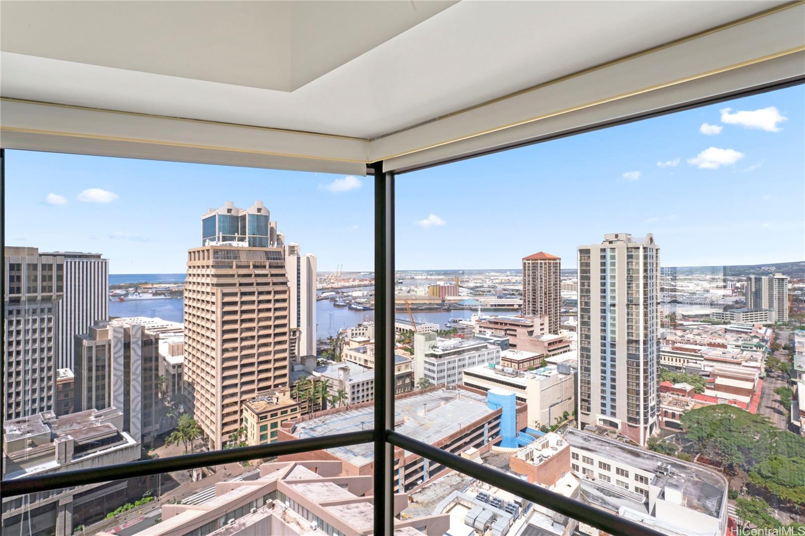 Executive Centre condo # 2603, Honolulu, Hawaii - photo 10 of 17