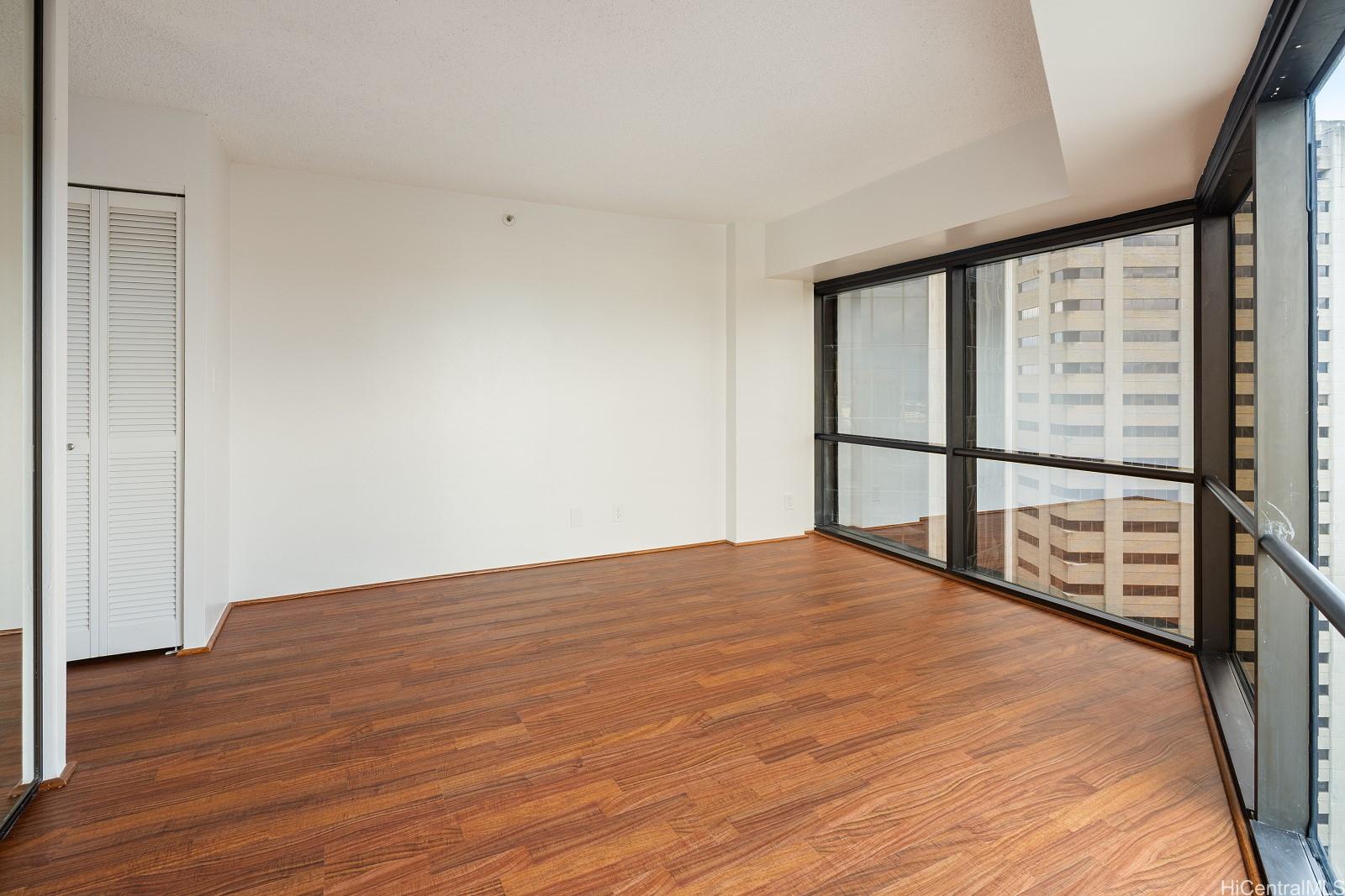 Executive Centre condo # 2906, Honolulu, Hawaii - photo 11 of 23