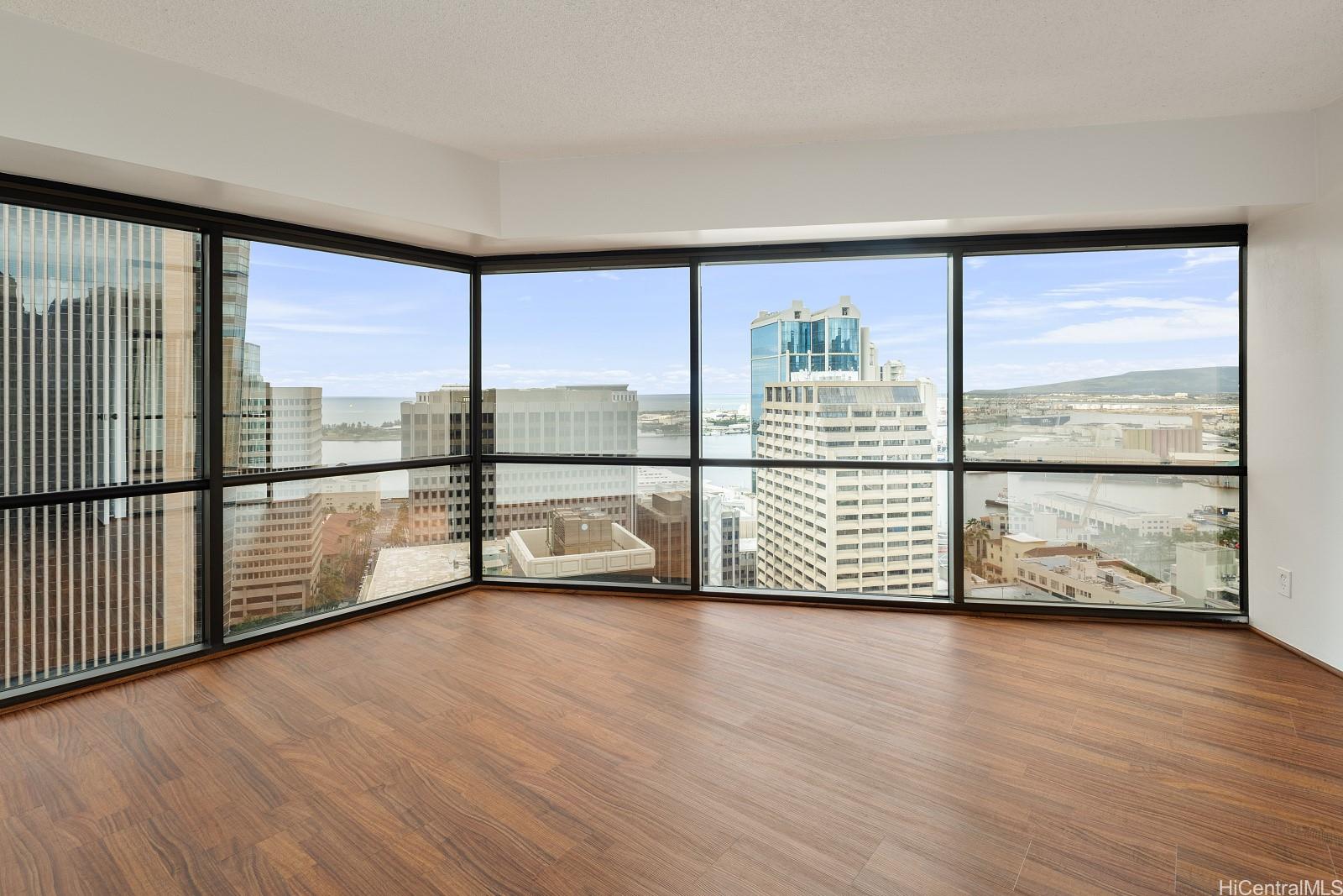 Executive Centre condo # 2906, Honolulu, Hawaii - photo 13 of 23