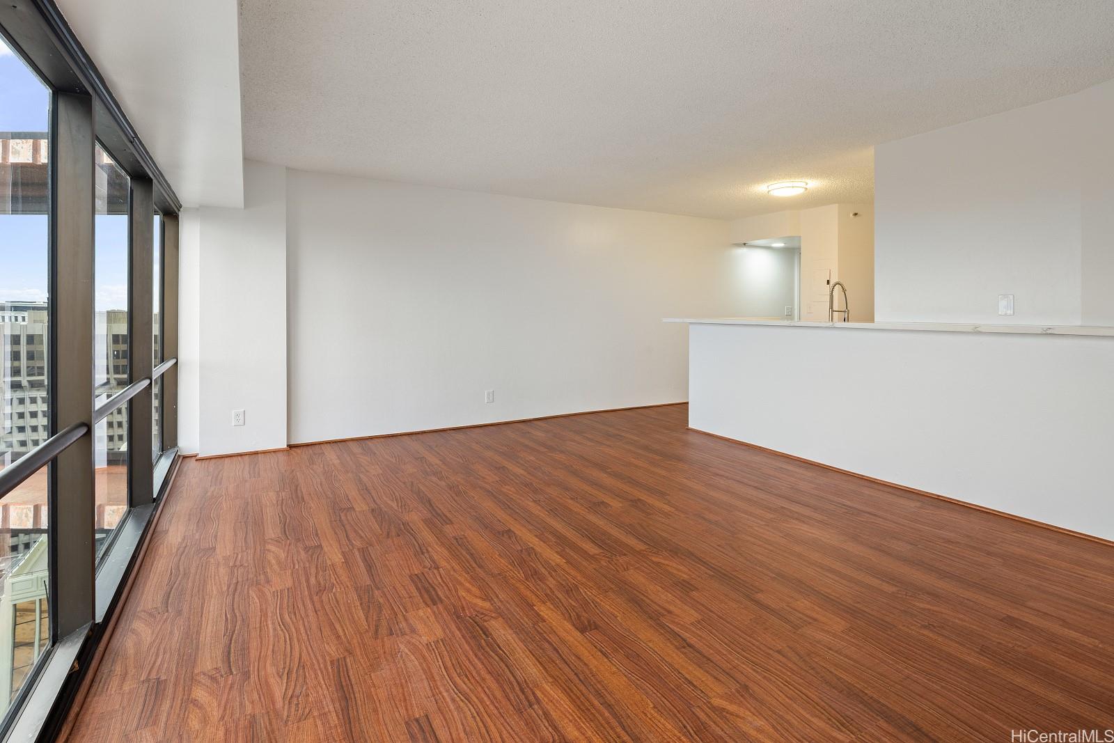 Executive Centre condo # 2906, Honolulu, Hawaii - photo 7 of 23