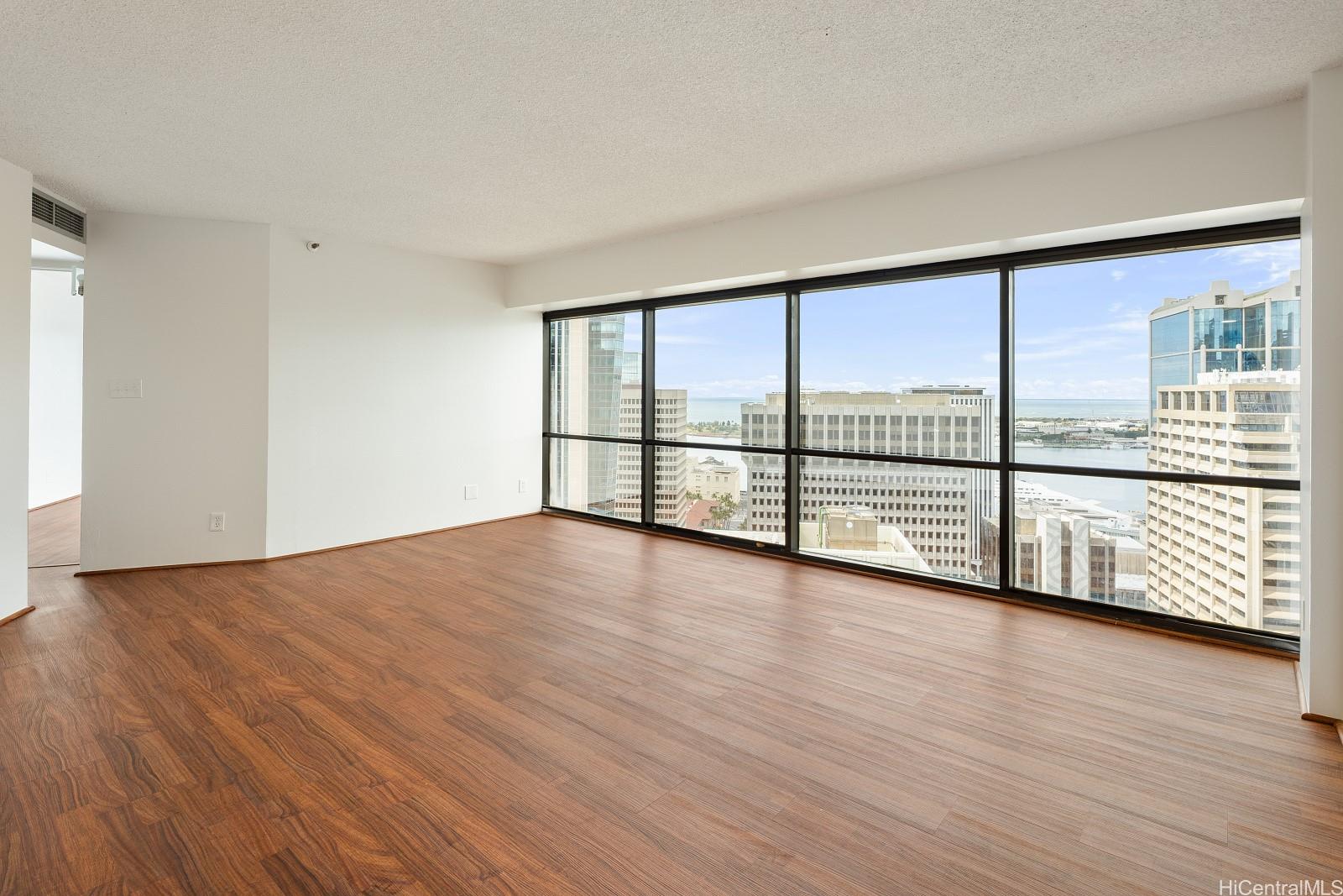 Executive Centre condo # 2906, Honolulu, Hawaii - photo 8 of 23