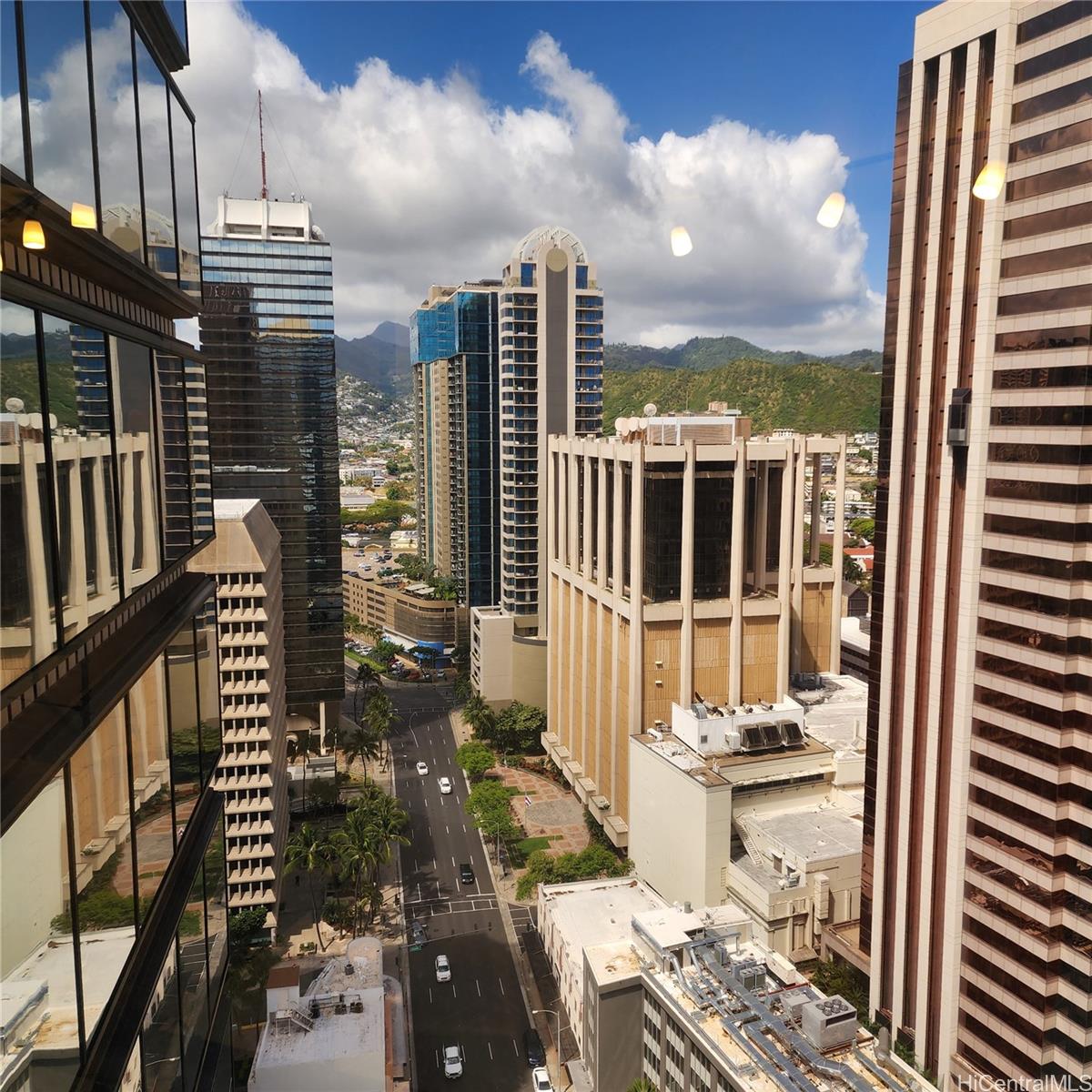 Executive Centre condo # 2909, Honolulu, Hawaii - photo 3 of 20