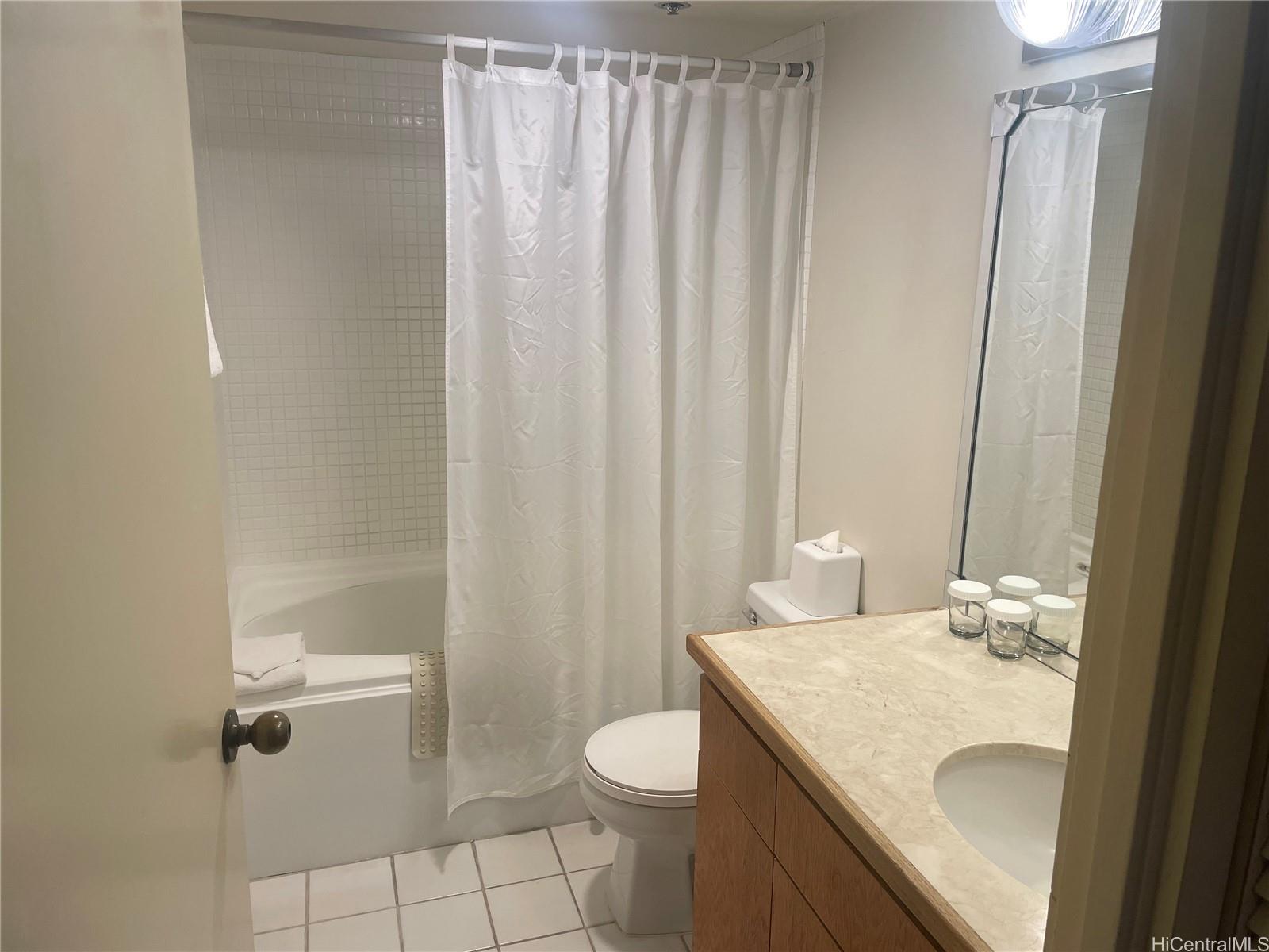 Executive Centre condo # 3110, Honolulu, Hawaii - photo 9 of 18