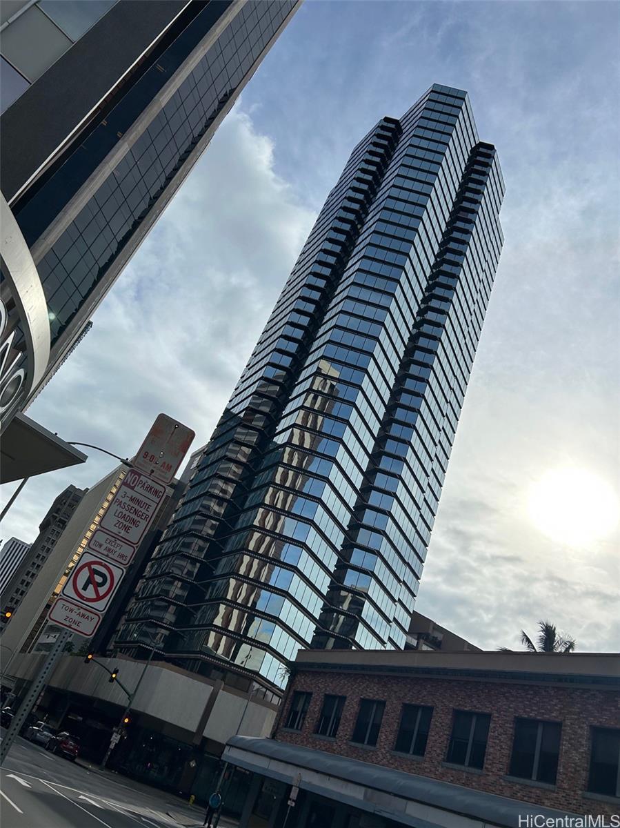 Executive Centre condo # 3510, Honolulu, Hawaii - photo 15 of 15