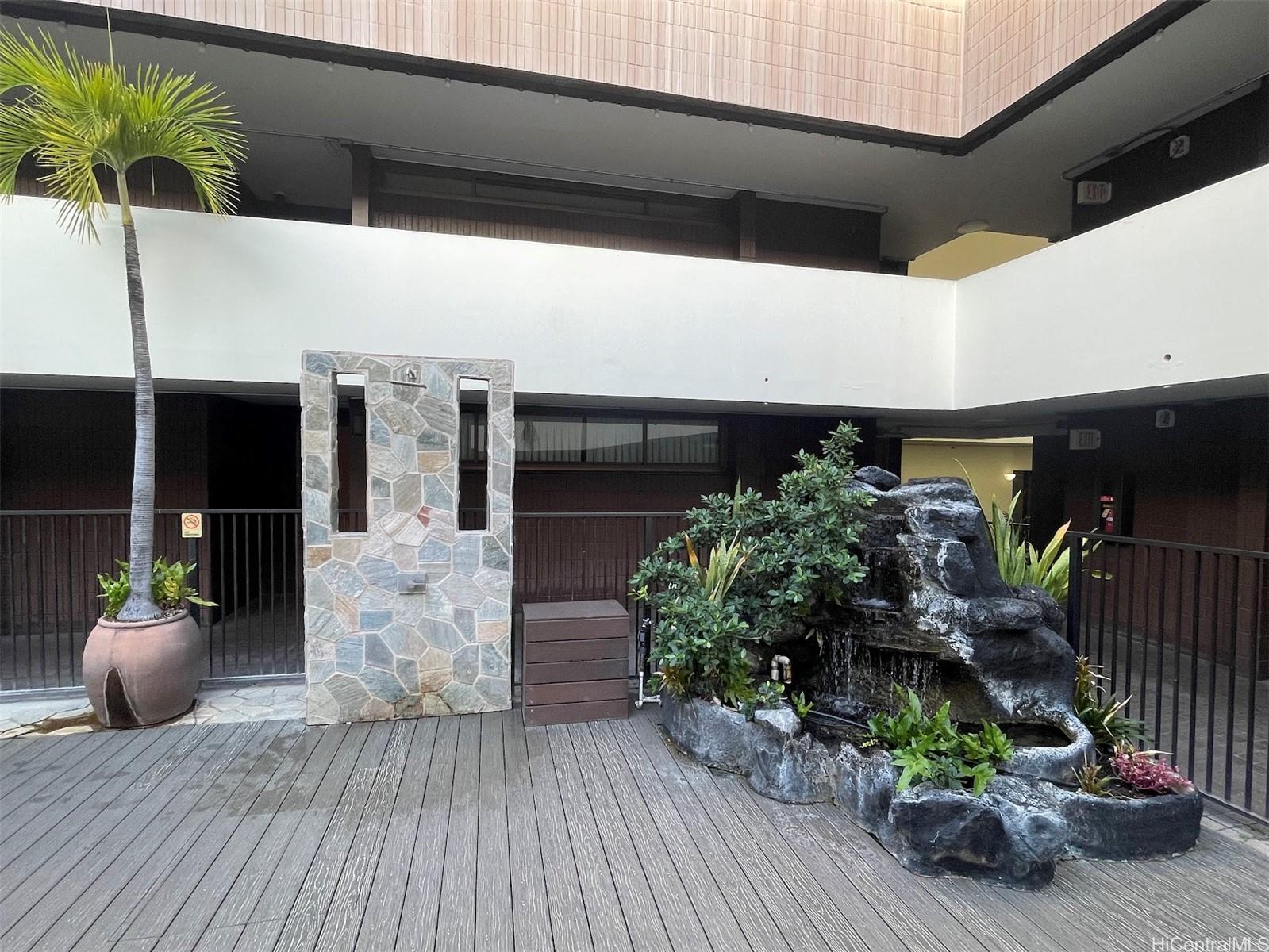 Executive Centre condo # 508, Honolulu, Hawaii - photo 15 of 21