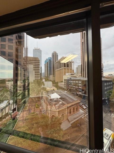 Executive Centre condo # 712, Honolulu, Hawaii - photo 4 of 11