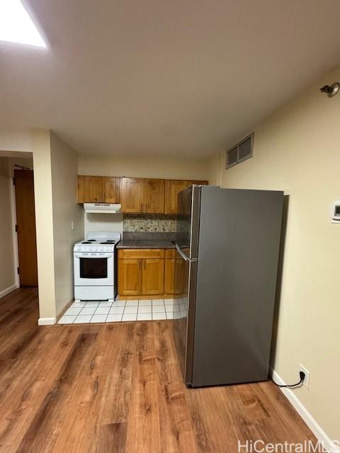 Executive Centre condo # 712, Honolulu, Hawaii - photo 7 of 11