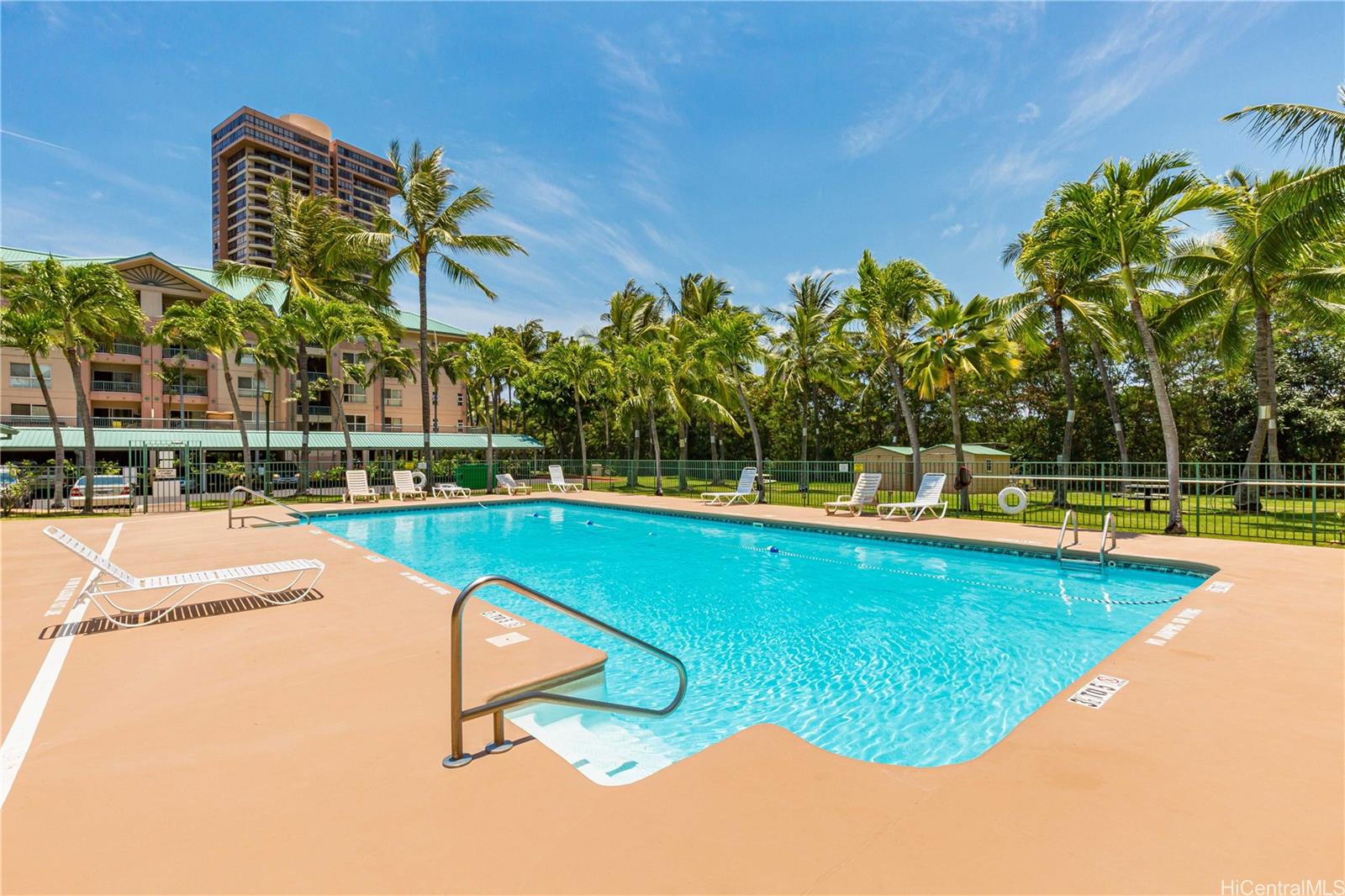 Country Club Village 3 condo # 119, Honolulu, Hawaii - photo 18 of 21