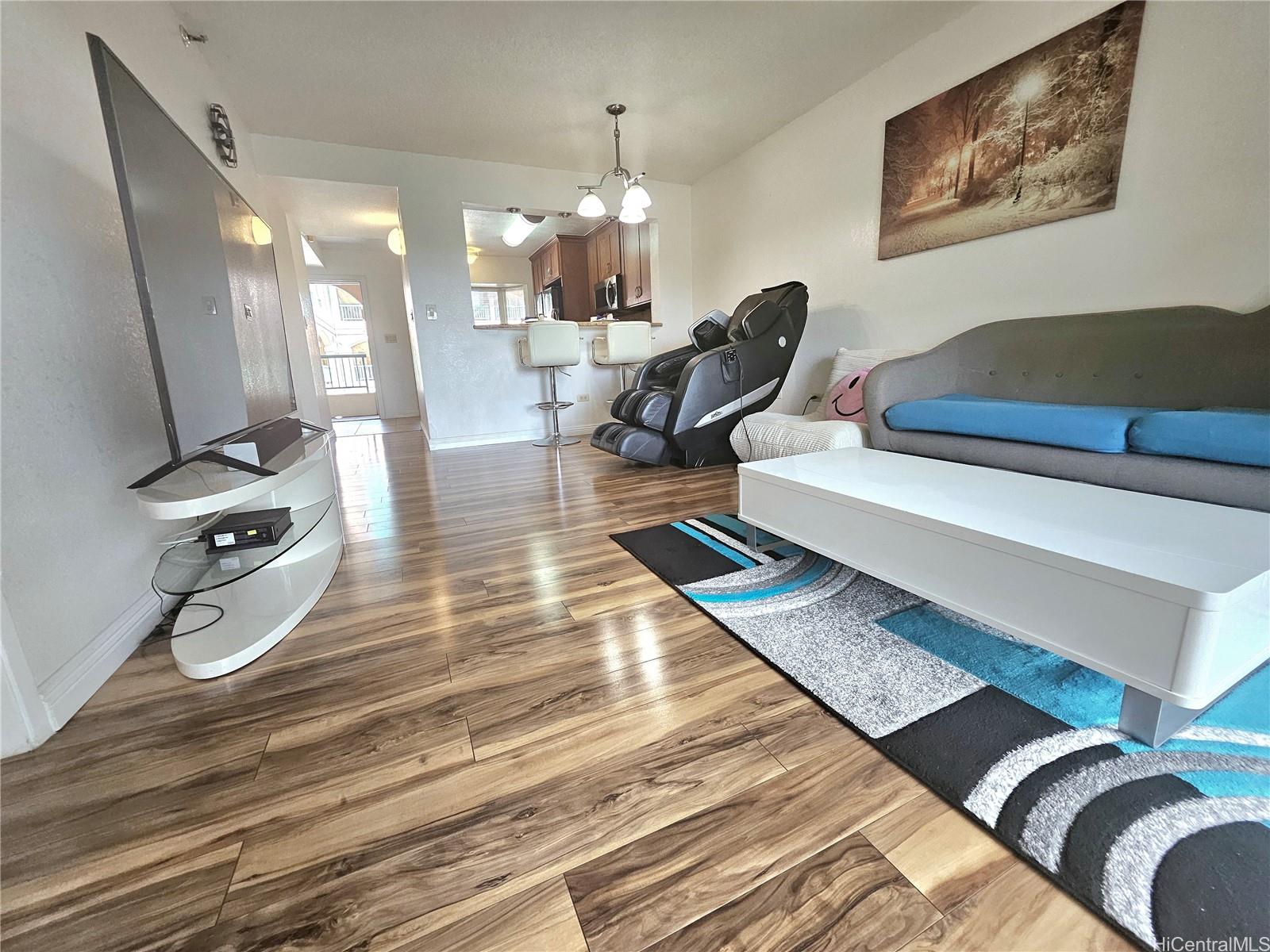 Country Club Village 3 condo # 316, Honolulu, Hawaii - photo 5 of 25