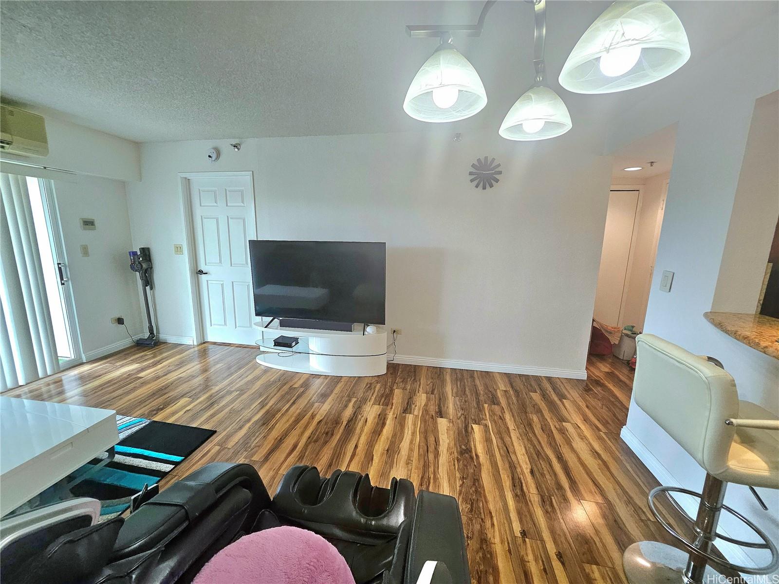 Country Club Village 3 condo # 316, Honolulu, Hawaii - photo 6 of 25