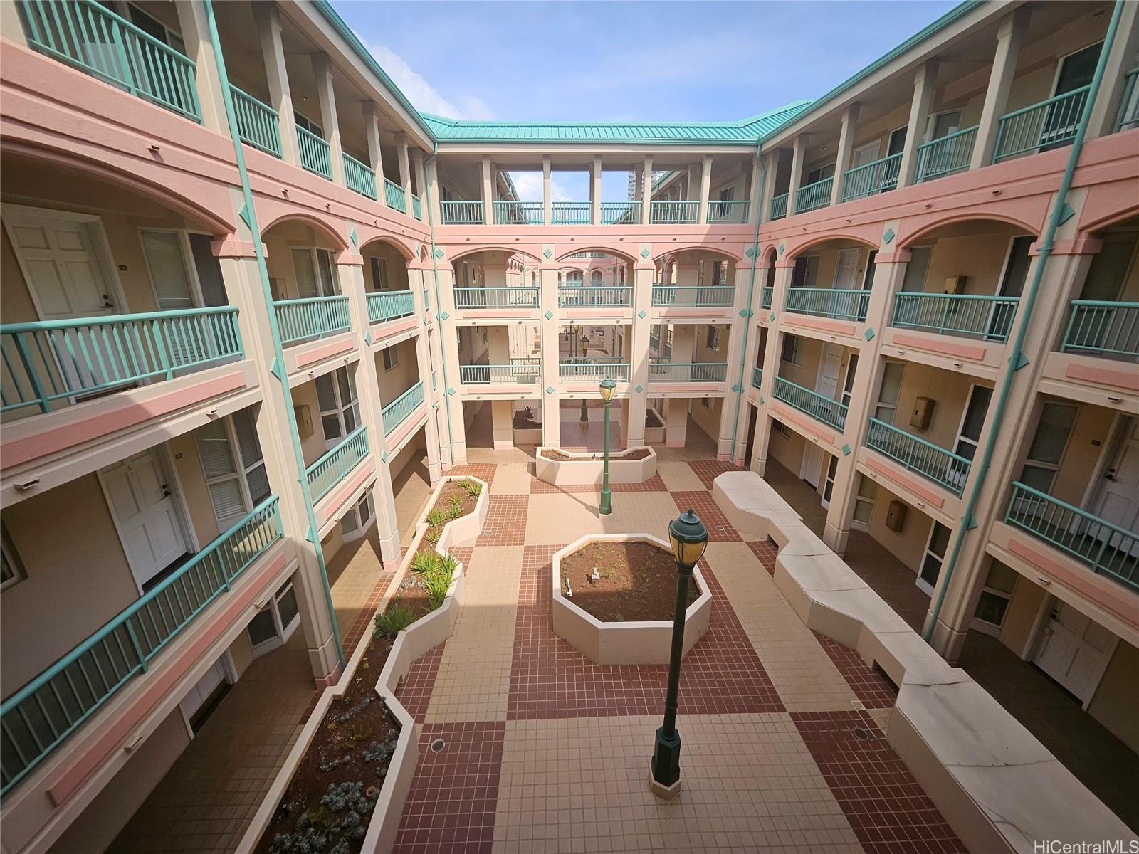 Country Club Village 3 condo # 316, Honolulu, Hawaii - photo 14 of 19