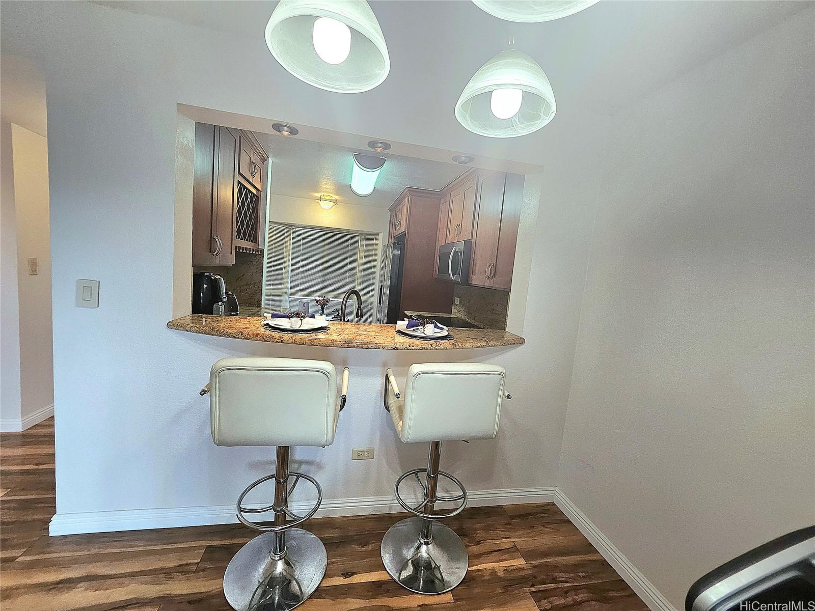 Country Club Village 3 condo # 316, Honolulu, Hawaii - photo 5 of 19