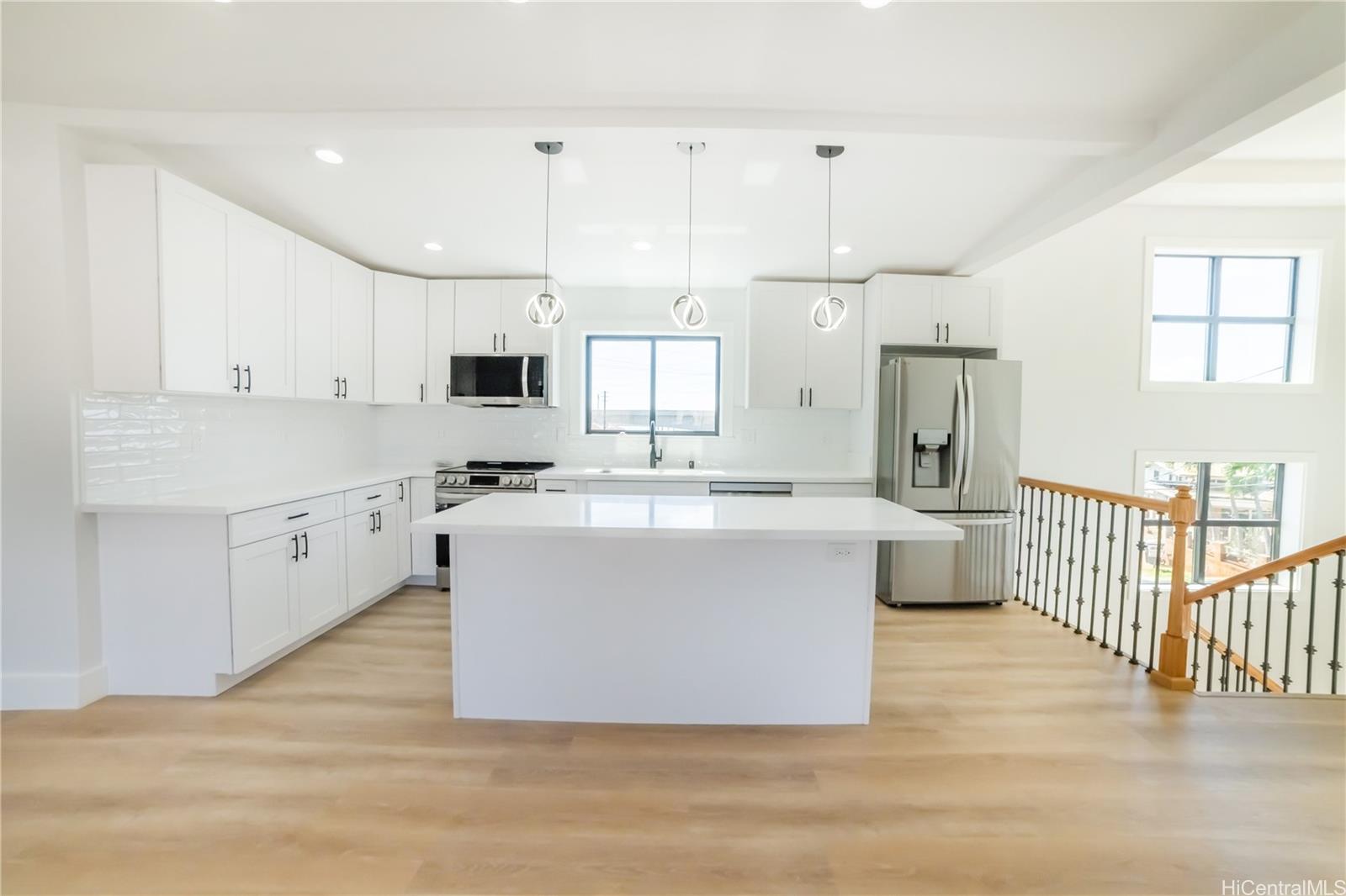 1091  Puu Alani Way Pearl City-upper, PearlCity home - photo 13 of 21