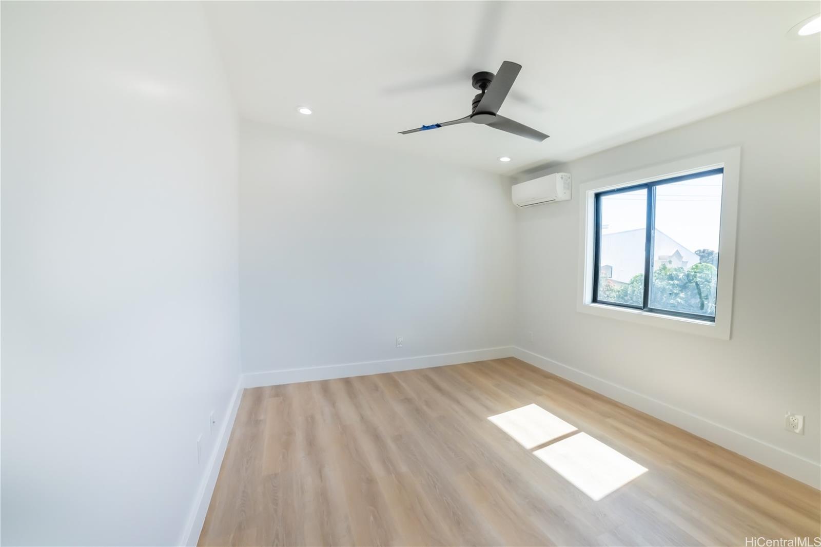 1091  Puu Alani Way Pearl City-upper, PearlCity home - photo 8 of 21